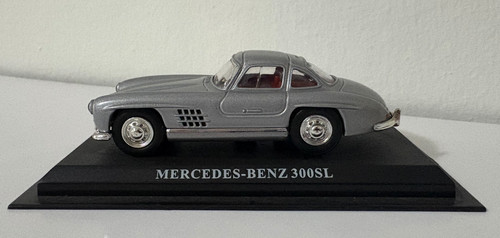 Modellino auto scala - scala, 1/43