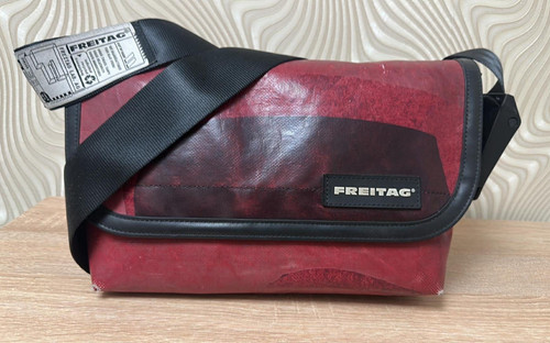 Freitag messenger crossbody - freitag,
