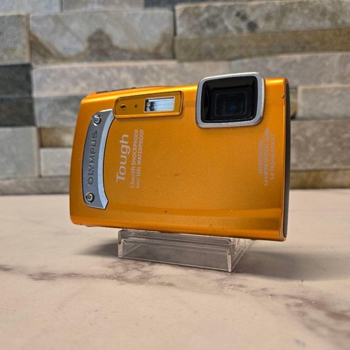 Fotocamera digitale compatta