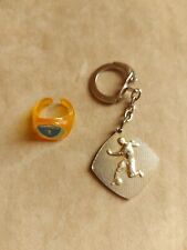 NAPOLI PORTACHIAVI  TIPO METALLO E SMALTO + ANELLINO ANNI '60 (2131)