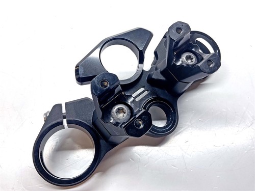 Giogo superiore bmw - giogo,