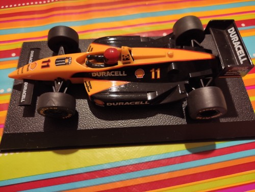 Slot car scalextric lola - car,