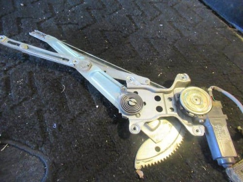 Regolatore porta anteriore