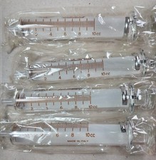 SIRINGHE IN VETRO DA 10 CC CON