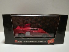 ​ R237 Alfa Romeo 33 TT 12 - Modello da Collezione 1:43 - Boxed! Nuovo