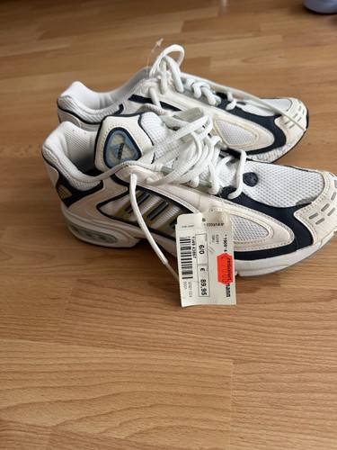 Adidas response - response, cl