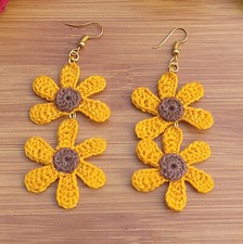 Orecchini fatti a mano