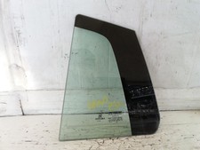 VETRO FISSO POSTERIORE