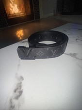 Louis Vuitton cintura nera