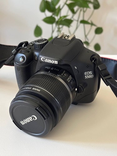 Macchina fotografica canon eos - macchina,