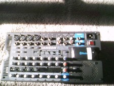 Samson Expedition XP1000 Mixer