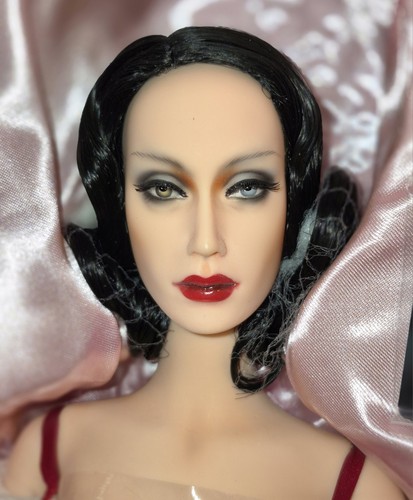 Onyx 2013 sybarite superdoll - onyx,