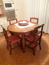 Tavolo noce primi '900 m 110 x 103, che si Allunga di 45 cm, h. 78, + 4 sedie