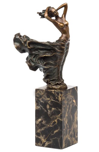 Statua bronzo nello - di,