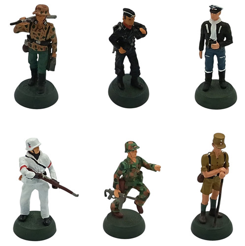 Figurine soldatini latta - 6, di