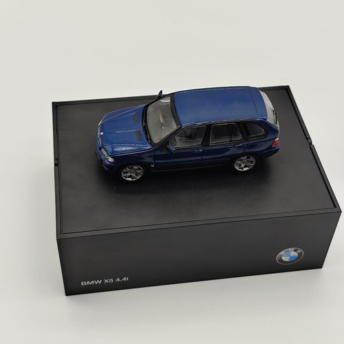 Bmw minichamps 1 43 - x5,