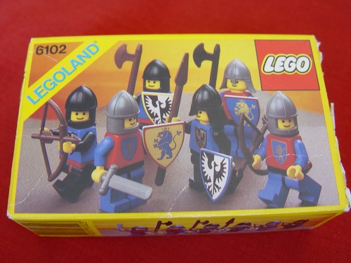 Lego knights 6102 minifigures - lego,