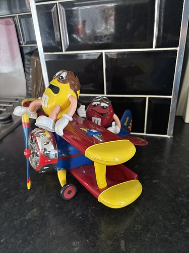 Barnstorming plane sweet - m&m's,