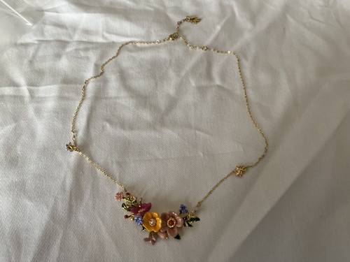 Collana fiori giardino