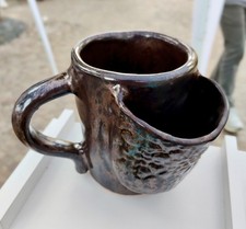 tazza di ceramica artigianale con tasca porta bustine  da thè o zucchero