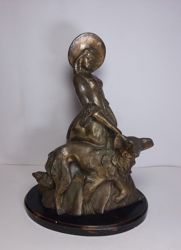 Antica statua donna con - statua,