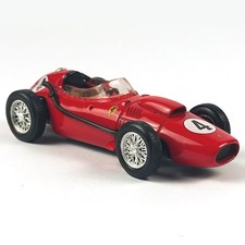 Modellino Ferrari F246 1/43