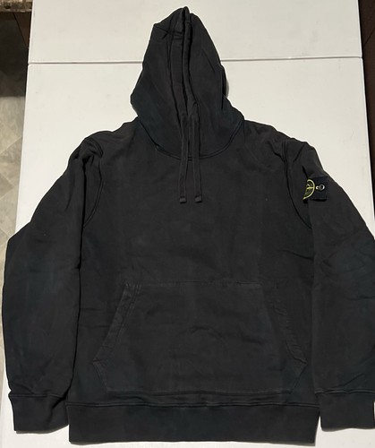 Stone island badge - island,
