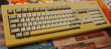 Tastiera Commodore Amiga 2000 (esterna) funziona (+ cavo) 16 bit tastiera classica