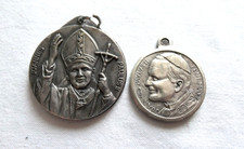 LOTTO DI 2  MEDAGLIE SAN PAPA