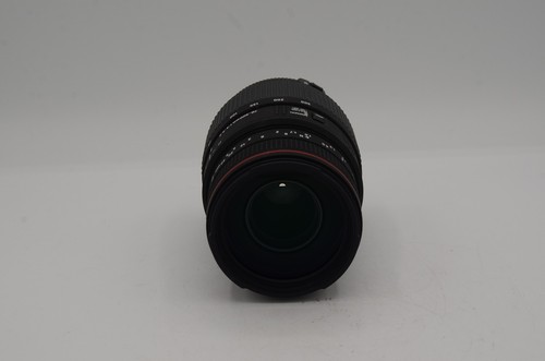 Sigma 300 5 6 - 70-300, f/4-5.6