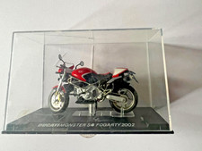Moto modello Ducati Monster S4 Fogarty 2002 in valigetta