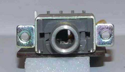 Connecteur femelle casque