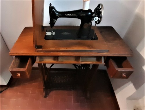 Macchina cucire singer - da,