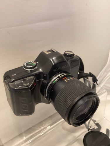 Yashica 108 fotocamera reflex