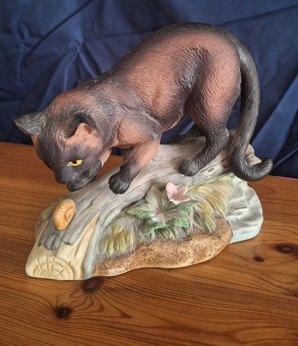Vintage ceramic crouching - vintage,