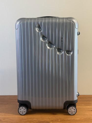 Rimowa salsa shark check m - rimowa,