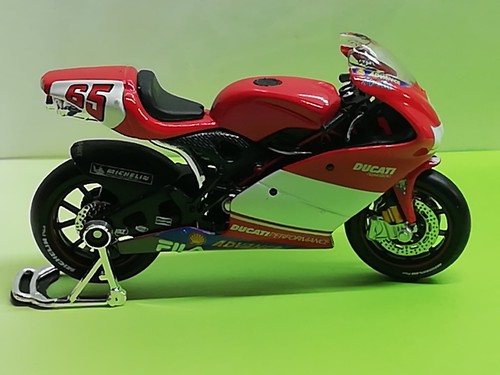 Maisto moto ducati desmosedici - moto,