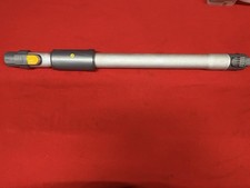 Tube télescopique aspirateur