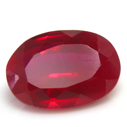 Pietra preziosa ovale naturale