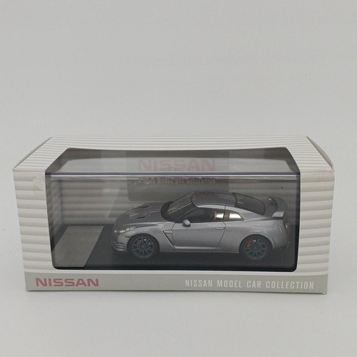 Milestone 2011 black - milestone,