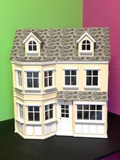 2009 Artesania Latina Victoria Doll House Casa bambole with furniture arredata