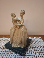 DAMA CON BAMBINO IN CERAMICA