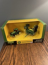 Trattore John Deere 8220 Ertl