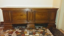 Antica cassapanca in legno di