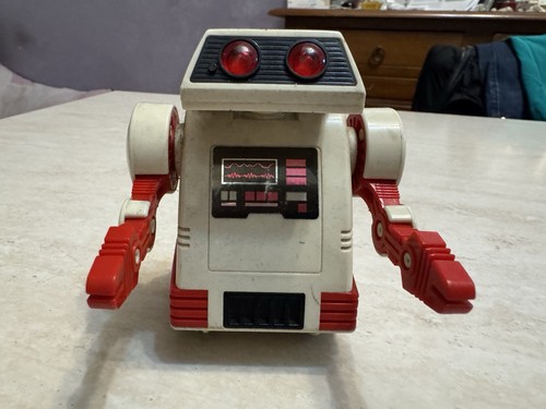 Robot flipbot tomy made - flipbot,