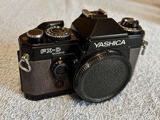 YASHICA FX-D Quartz