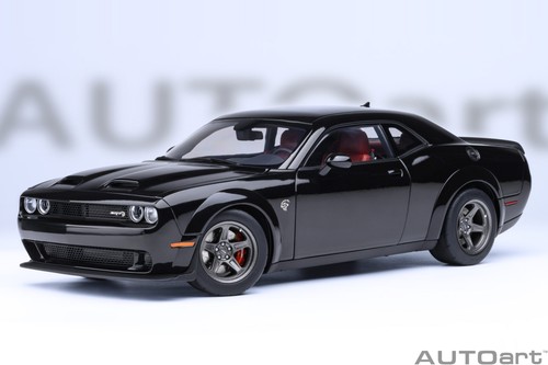 Autoart dodge challenger - 1/18,