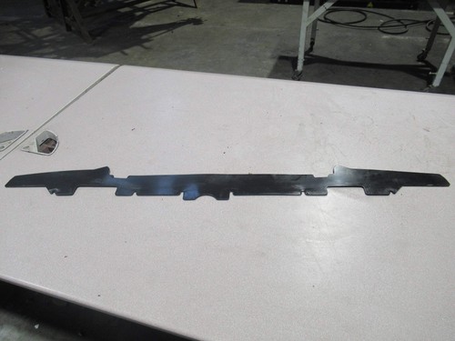 Plastica sotto parabrezza