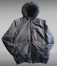 Fornitura e richiesta bomber