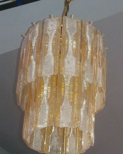 Stupendo lampadario piastre
